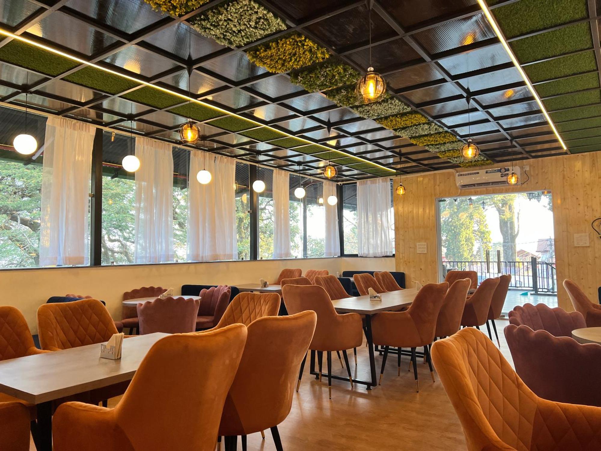 Hotel Pride Inn - 800 Mts From Mall Road 무소리에 외부 사진
